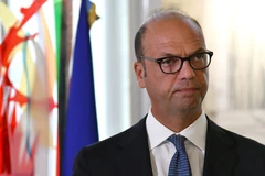 Ngoại trưởng Italy Angelino Alfano tại cuộc họp báo ở Rome (Nguồn: AFP/TTXVN)