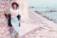 Ba mẫu áo thun đang làm điên đảo sàn diễn đường phố