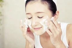 Mười nguyên tắc giúp rửa mặt sạch bạn nên thuộc nằm lòng