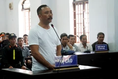 Bị cáo Phan Hữu Phượng tại phiên tòa. (Ảnh: Hưng Thịnh/TTXVN)