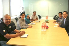 Quang cảnh buổi làm việc giữa Đại sứ quán Việt Nam tại Indonesia với Liên đoàn Bóng đá Indonesia. (Nguồn: TTXVN)