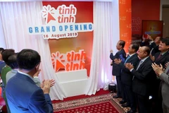 Lễ ra mắt kênh mua sắm trực tuyến Tinh Tinh E-commerce. (Nguồn: Khmer Times)