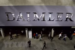 Biểu tượng Daimler tại cuộc họp thường niên của hãng ở Berlin, Đức. (Nguồn: AFP/TTXVN)