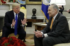 Tổng thống Mỹ Donald Trump (trái) và Lãnh đạo phe thiểu số Thượng viện Mỹ Chuck Schumer. (Nguồn: ABC)