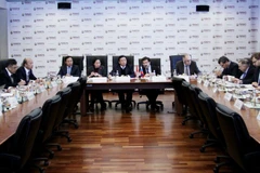 Đoàn làm việc tại Học viện Kinh tế quốc dân và Công vụ trực thuộc Tổng thống LB Nga (RANEPA). (Ảnh: Trần Hiếu/TTXVN)