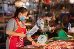 Giá hàng hóa và dịch vụ ở Lào đã tăng hơn 38% trong nửa đầu năm nay. (Nguồn: Vientiane Times)