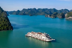 Một góc Vịnh Hạ Long (Quảng Ninh).