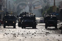 Xe quân sự Israel được triển khai gần thành phố Jenin ở Bờ Tây, ngày 4/7/2023. (Ảnh: THX/TTXVN)