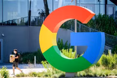 Biểu tượng Google tại trụ sở ở Mountain View, California (Mỹ). (Ảnh: AFP/ TTXVN)
