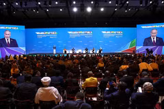 Tổng thống Putin tuyên bố Nga thực sự quan tâm đến việc thúc đẩy quan hệ hợp tác sâu sắc với châu Phi trên nhiều lĩnh vực. (Ảnh: AFP/TTXVN)