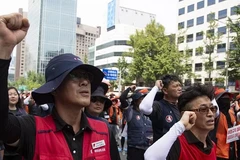 Cuộc tổng đình công của các nhân viên y tế Hàn Quốc đã bước sang ngày thứ hai liên tiếp. (Nguồn: The Straits Times/Ảnh chụp màn hình)