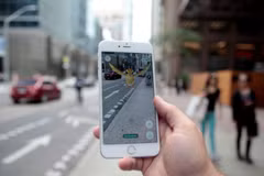 Dân Nhật hụt hẫng vì Pokemon Go bị hoãn ra mắt ở quê hương
