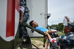 Lực lượng quân y Trung Quốc tham gia cuộc diễn tập chung AM-HEx 2016 ở Chonburi, Thái Lan ngày 8/9. (Nguồn: THX/ TTXVN)