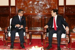 Chủ tịch nước Trương Tấn Sang tiếp Đại sứ đặc mệnh toàn quyền Indonesia Mayerfas. (Ảnh: Nguyễn Khang/TTXVN)