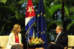Chủ tịch Cuba Raul Castro đã tiếp Đại diện cấp cao của Liên minh châu Âu (EU) về đối ngoại và an ninh Federica Mogherini. (Nguồn: eeas.europa.eu)