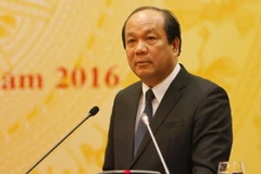 Bộ trưởng, Chủ nhiệm Văn phòng Chính phủ Mai Tiến Dũng thông báo nguyên nhân cá chết ở 4 tỉnh ven biển miền Trung. (Ảnh: Minh Sơn/Vietnam+)