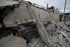 Cảnh đổ nát do trận động đất 7,8 độ Richter gây ra hồi tuần trước. (Nguồn: AFP/TTXVN)