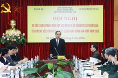 Ông Nguyễn Thiện Nhân, Ủy viên Bộ Chính trị, Chủ tịch Ủy ban Trung ương Mặt trận Tổ quốc Việt Nam chủ trì hội nghị. (Ảnh: Nguyễn Dân/TTXVN)