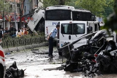Hiện trường vụ đánh bom tại Istanbul ngày 7/6. (Nguồn: EPA/TTXVN)