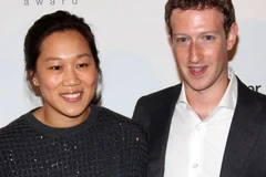 Mark Zuckerberg và vợ, Priscilla Chan.
