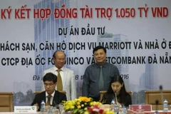 Lãnh đạo hai bên tham gia ký kết. (Nguồn: Vietcombank)