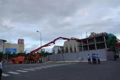 Hiện trường nơi xảy ra vụ tai nạn lao động. (Ảnh: Văn Dũng/TTXVN)