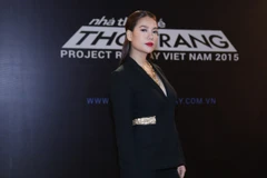 “Host” Trương Ngọc Ánh cá tính với phong cách unisex của Versace 