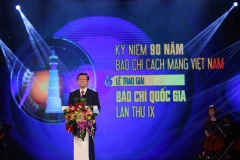 Chủ tịch nước Trương Tấn Sang phát biểu tại lễ trao giải. (Ảnh: Minh Sơn/Vietnam+)