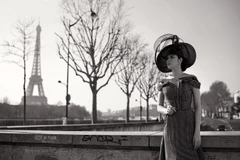 Hãng mũ nổi tiếng của Pháp thiết kế sản phẩm riêng tặng Lý Nhã Kỳ 