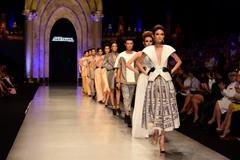 Đại diện Việt Nam dự thi Asia New Generation Fashion Designer Awards
