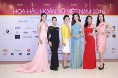 [Photo] Rạng rỡ top 35 thí sinh Hoa hậu Hoàn vũ VN 2015 miền Bắc