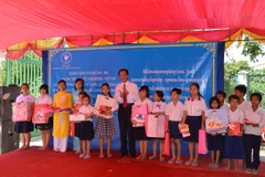 Trường Tiểu học Hữu nghị Khmer-Việt Nam khai giảng năm học mới