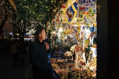 Khám phá khu chợ Giáng sinh lớn và nổi tiếng nhất thế giới