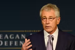 [Video] Bộ trưởng Quốc phòng Mỹ Chuck Hagel bất ngờ từ chức