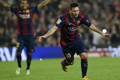 Lionel Messi lập hat-trick và thiết lập kỷ lục mới ở Barcelona