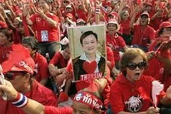 Những người biểu tình phe áo đỏ. (Nguồn: Internet)