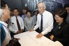 Thủ tướng Singapore Lý Hiển Long tại lễ khánh thành nhà máy. (Nguồn: channelnewsasia.com)