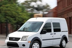 Mẫu xe van Ford Transit cỡ lớn. (Nguồn: thegioioto.com.vn) 