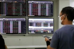 Chỉ số VN-Index về gần mức 1.000 điểm. (Ảnh minh họa: TTXVN)