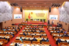 Toàn cảnh khai mạc Kỳ họp thứ 17 Hội đồng Nhân dân thành phố Hà Nội khóa XVI. (Ảnh: Văn Điệp/TTXVN)