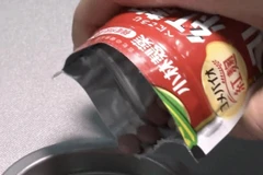 Mối liên hệ giữa các trường hợp tử vong và thực phẩm bổ sung của Kobayashi vẫn chưa rõ ràng. (Nguồn: NHK)