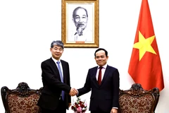 Phó Thủ tướng Trần Lưu Quang tiếp ông Hua Liu, Phó Tổng Giám đốc Cơ quan Năng lượng nguyên tử quốc tế (IAEA). (Ảnh: Lâm Khánh/TTXVN)