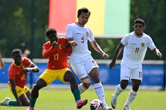 U23 Indonesia (áo trắng) không thể giành vé dự Olympic Paris 2024.