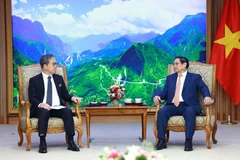 Thủ tướng Phạm Minh Chính tiếp Đại sứ Đặc mệnh toàn quyền Nhật Bản Yamada Takio đến chào từ biệt kết thúc nhiệm kỳ công tác tại Việt Nam. (Ảnh: Dương Giang/TTXVN)