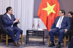 Thủ tướng Phạm Minh Chính tiếp ông Lu Yi-hua, Trưởng đại diện Khu vực châu Á-Thái Bình Dương của Công ty Corio. (Ảnh: Dương Giang/TTXVN)