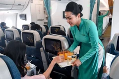 Vietnam Airlines tổ chức ngày hội việc làm không chỉ là dịp để các bạn sinh viên khám phá cơ hội nghề nghiệp trong ngành hàng không. (Ảnh: PV/Vietnam+)