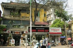 Hà Nội: Cháy lớn tại cửa hàng bán tranh trên phố Nguyễn Thái Học