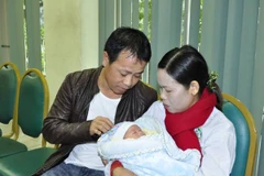 Bệnh viện Bạch Mai thực hiện thành công thụ tinh trong ống nghiệm 