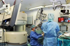 Một phòng phẫu thuật thần kinh kết hợp với cộng hưởng từ. (Ảnh: Ban tổ chức cung cấp)