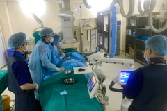 Triển khai một kỹ thuật mới tại Bệnh viện K. (Ảnh: PV/Vietnam+)